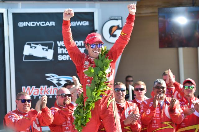 Esta es la segundo victoria de la temporada para Dixon. Foto gentileza IndyCar Media/Chris Owens